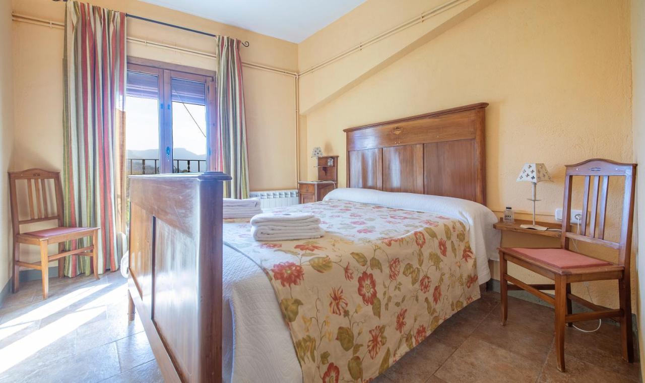 Cal Giral II Bed & Breakfast Cornudella de Montsant Exterior foto