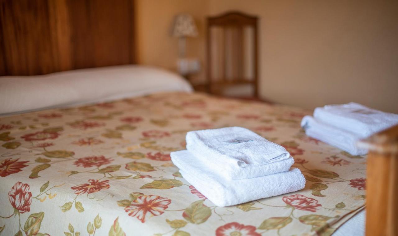 Cal Giral II Bed & Breakfast Cornudella de Montsant Exterior foto
